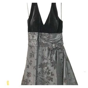 Black cocktail /prom dress